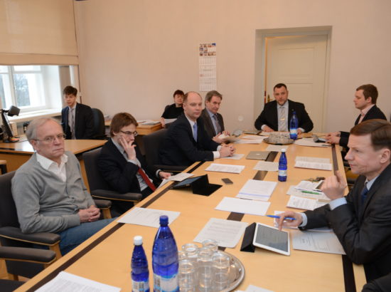 Riigikogu otsuse „Eesti Panga Nõukogu liikmete nimetamine“  arutelu komisjonis